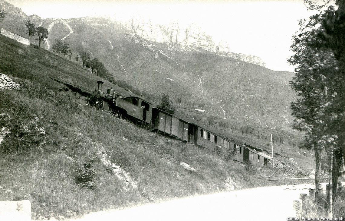 La ferrovia Rocchette-Asiago - Salita al Costo.