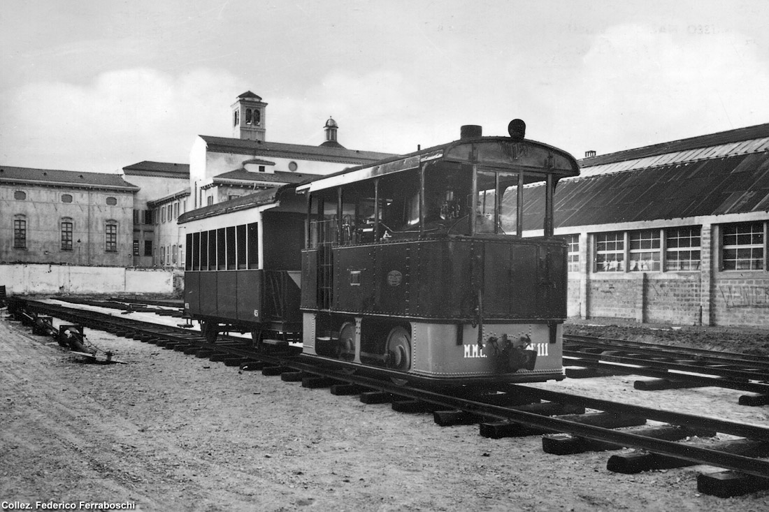 Tram a vapore in cartolina - MMC 111, Milano.