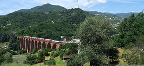 La terra e la ferrovia - Campomorone.